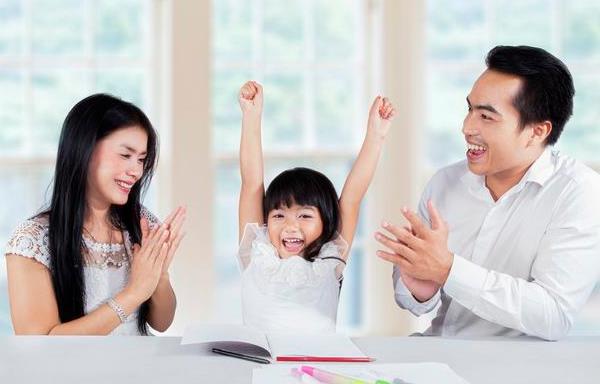 家长对孩子实施家暴怎么办,孩子动手打人怎么跟家长道歉