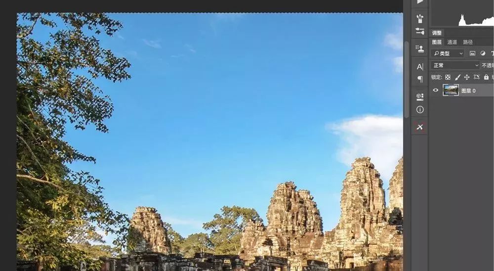 ps如何快速抠出人物,ps如何快速填充颜色