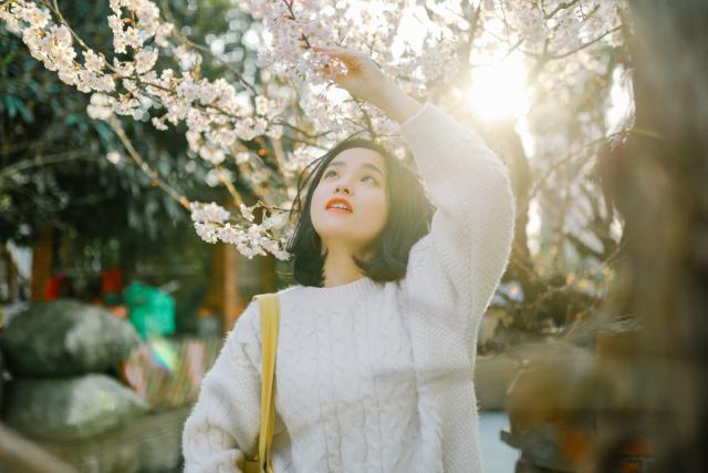 拍照有哪些好看的pose,学会这十个pose怎么拍照都好看