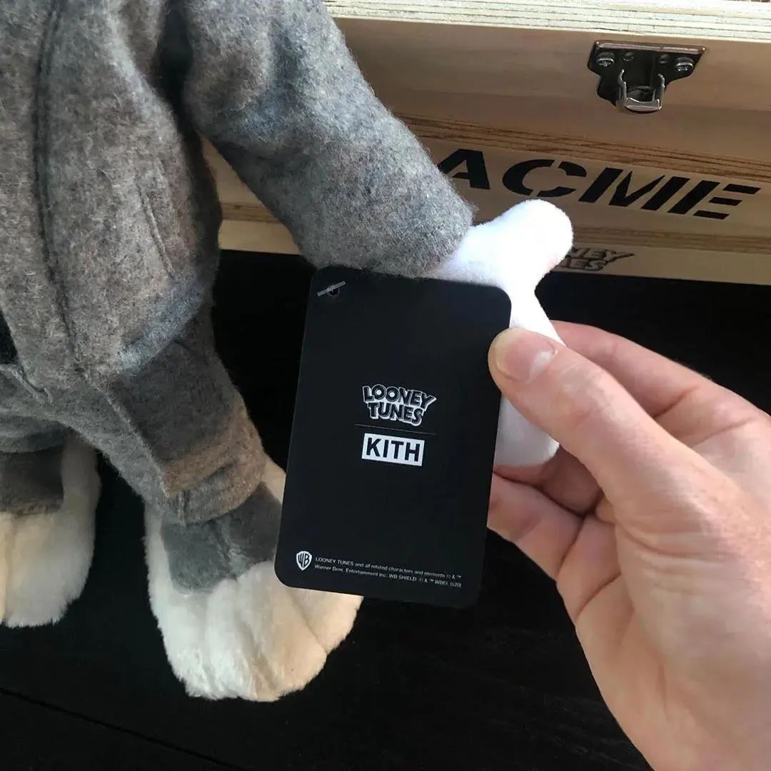 匡威allstar兔八哥联名,匡威红色兔八哥联名