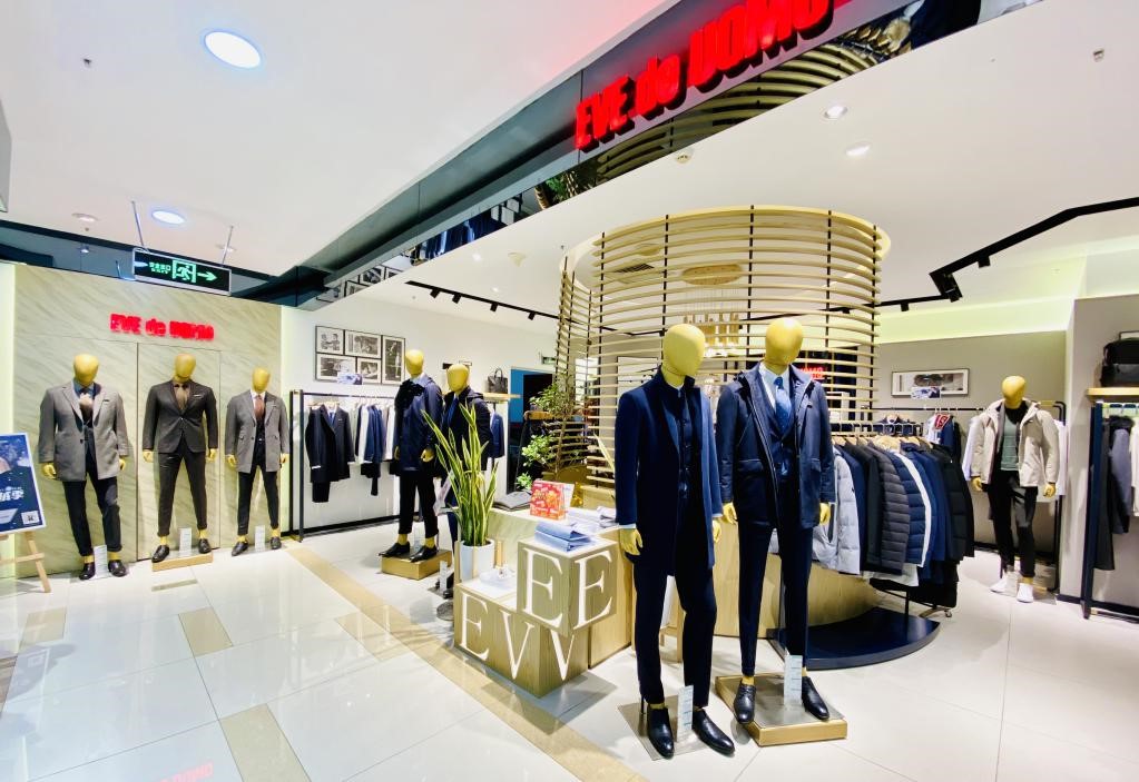 月销2000万，服装品牌依文集团如何借有赞连锁加速数字化？