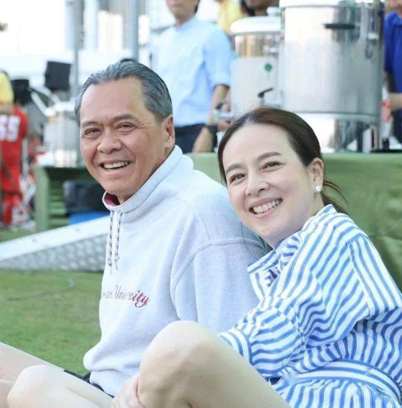 华裔美女神似西拉米,泰王几次示好碰一鼻子灰,富婆老公比玛哈帅