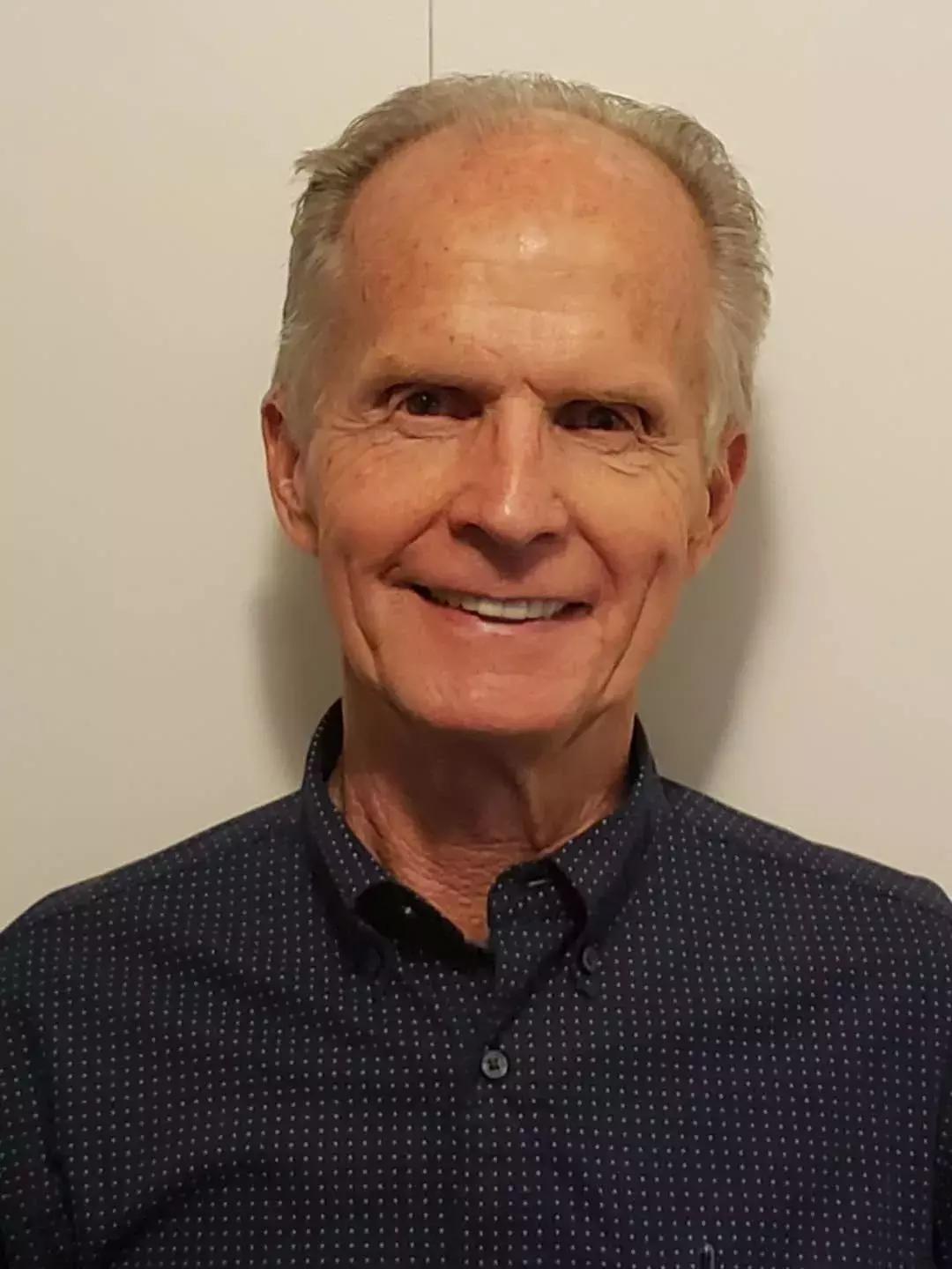 棣栧眾鍏ㄤ汉骞哥鍥介檯璁哄潧,璁哄潧鍢夊鍚嶅崟