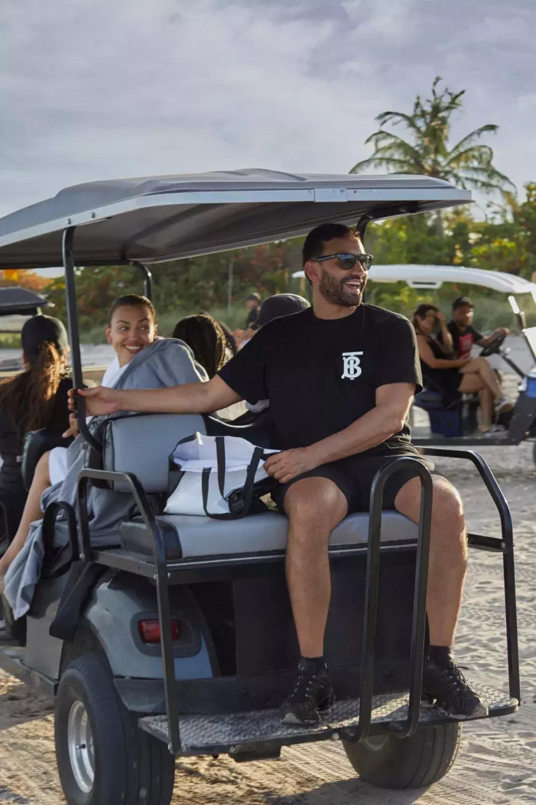 gentlemonster王嘉尔出场,gentlemonster智能眼镜二代