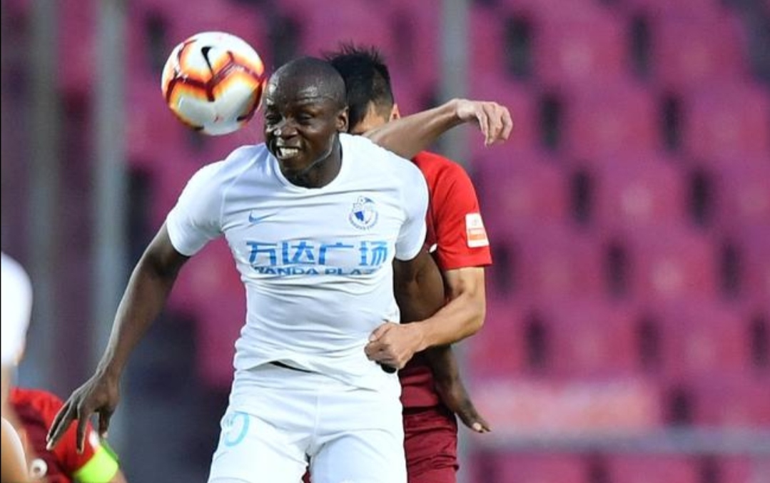 大连人队穆谢奎,大连主场穆谢奎