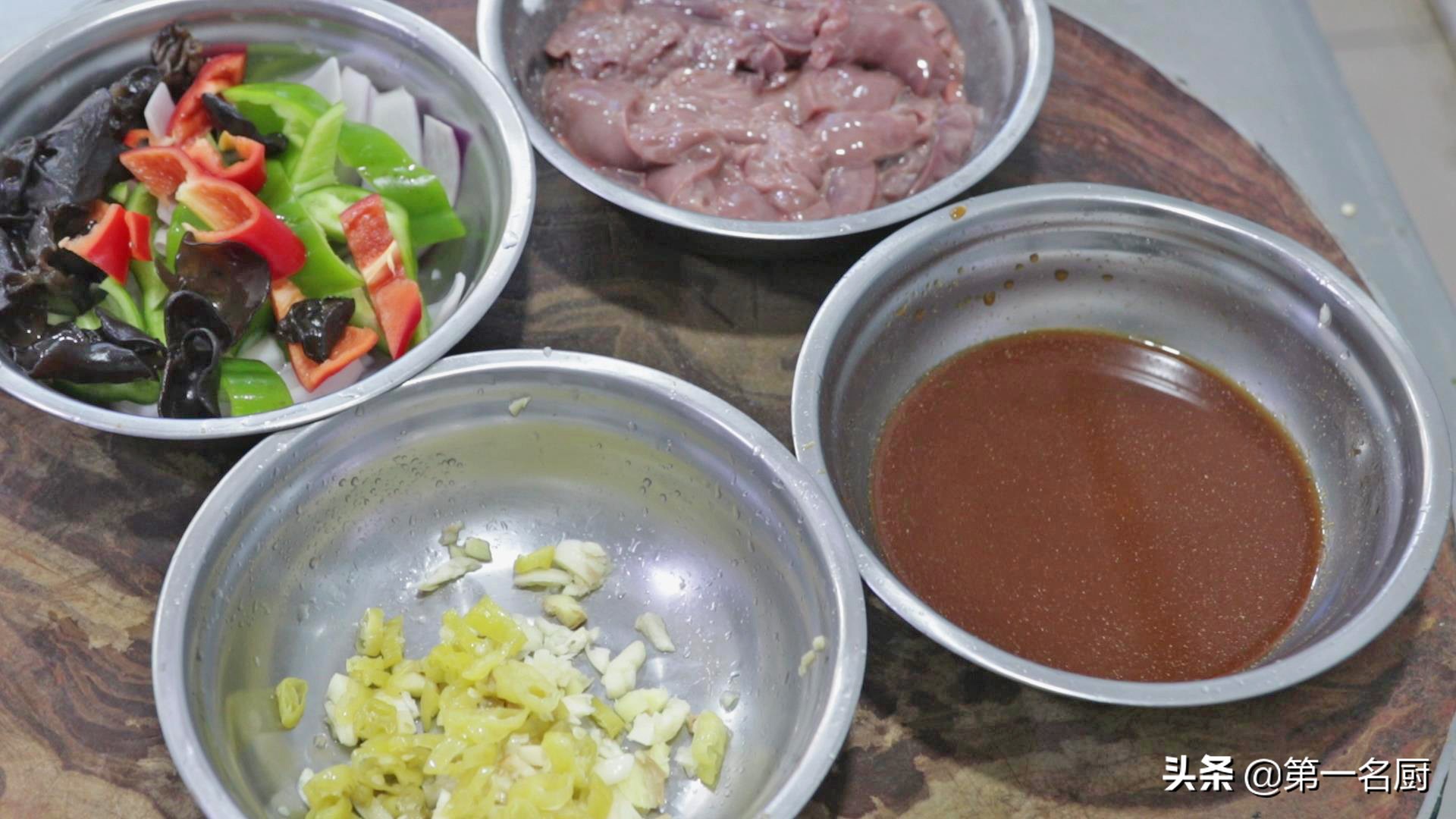 这才是爆炒腰花的正宗做法,爆炒腰花最正宗的做法