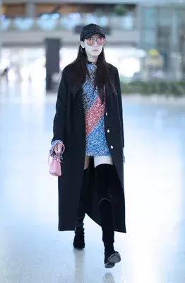 这篇春晚穿搭主要是来回(应)馈(付)社(老)会(板)的!