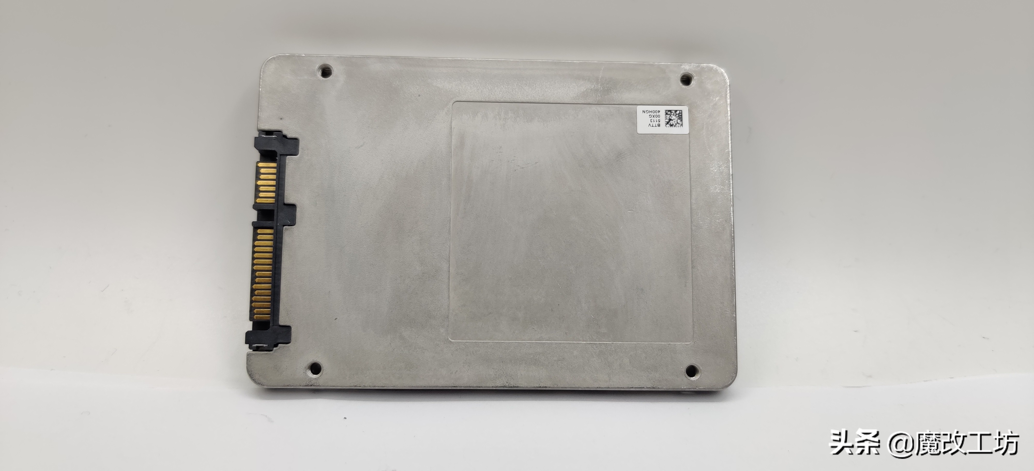 300元买500g笔记本硬盘划得来吗,英特尔固态硬盘属于什么档次