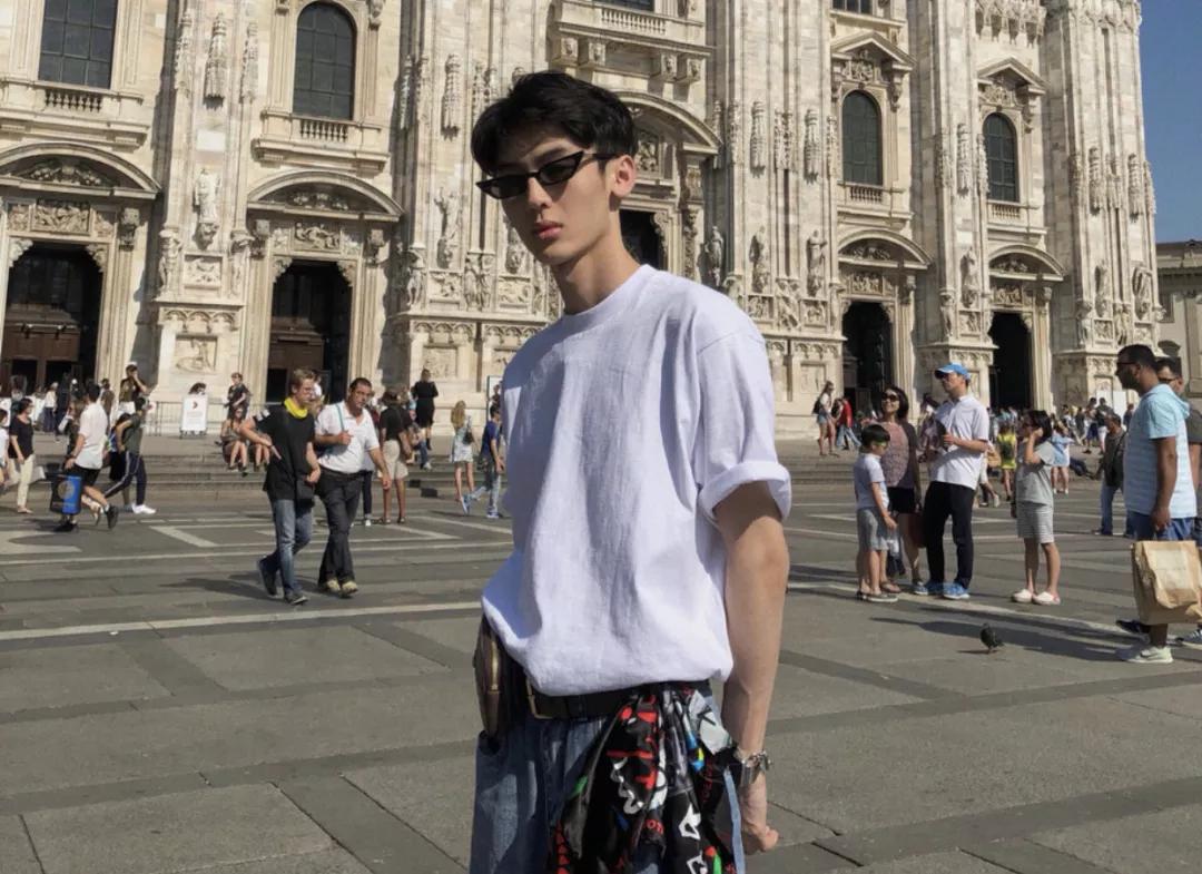 今年最流行的眼镜框,最近比较流行什么眼镜框