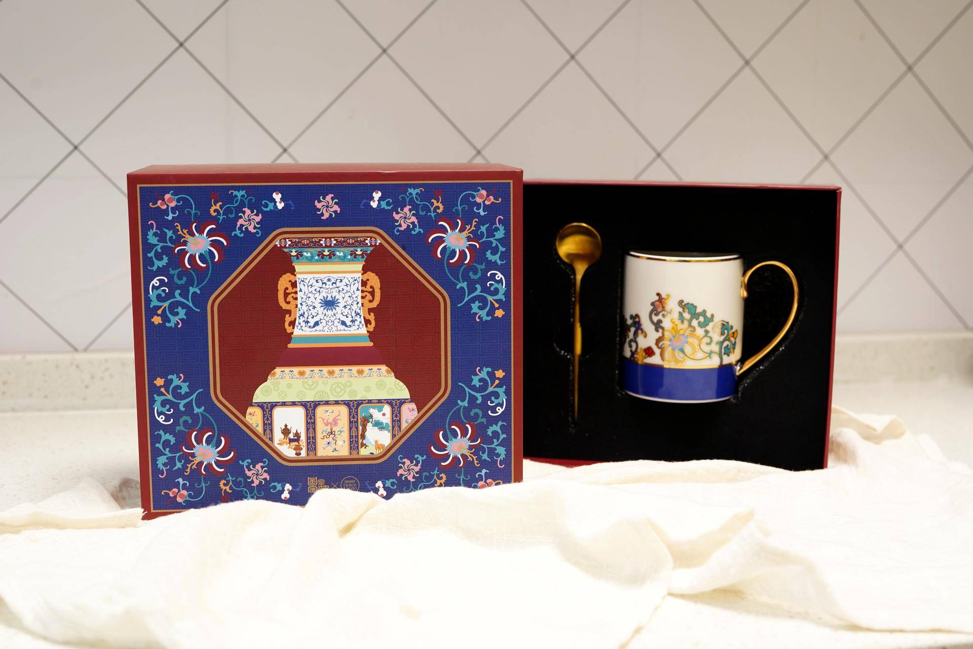 雀巢多趣酷小企鹅咖啡机使用方法,雀巢小企鹅胶囊咖啡机使用说明