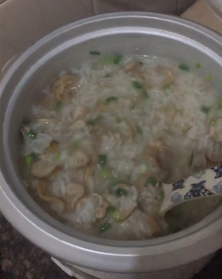 象拔蚌蚌肚能做刺身吗,象拔蚌刺身蚌胆泡饭