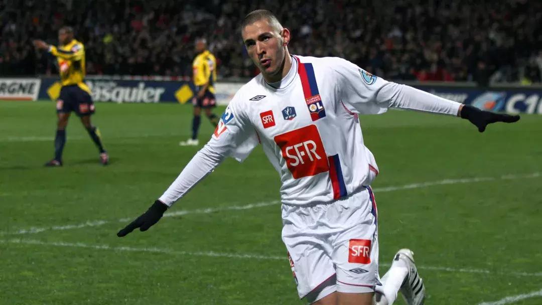 以前的曼联c罗和现在的曼联c罗,c罗在曼联时曼联有多强