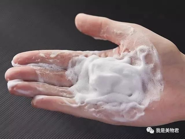 男士健身房练腿部器材,健身房运动装备推荐男