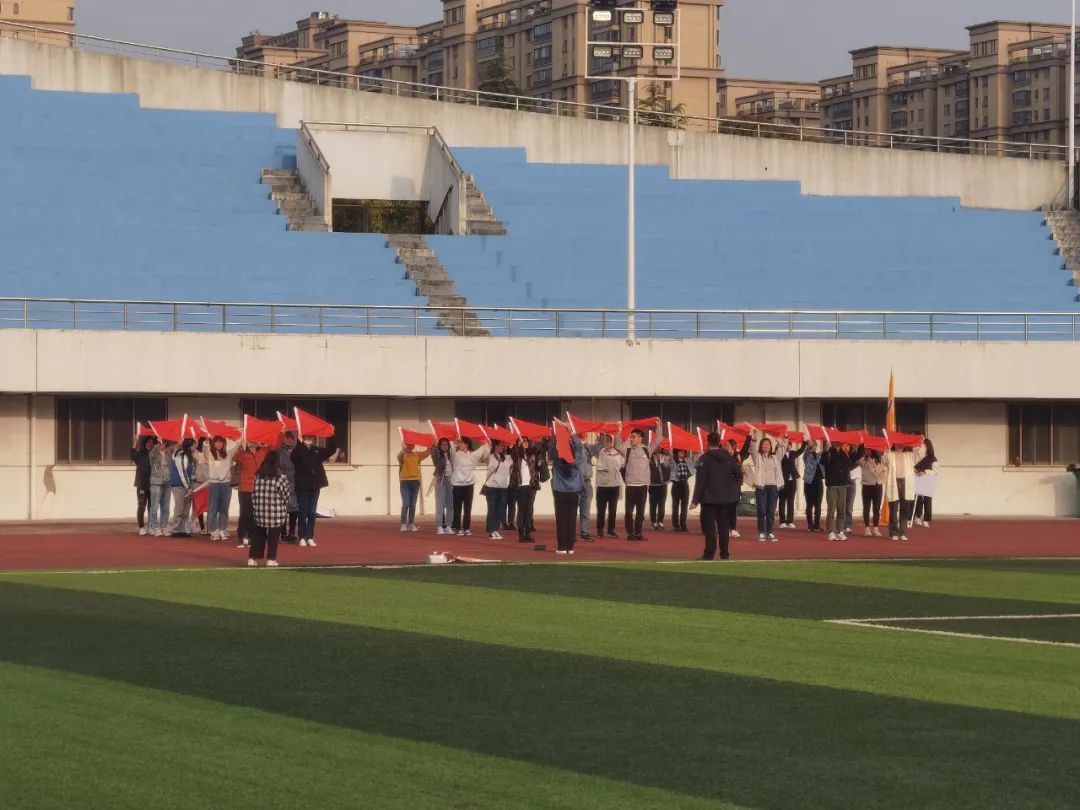 江南大学运动会开幕式走秀,江南大学22届运动会开幕式