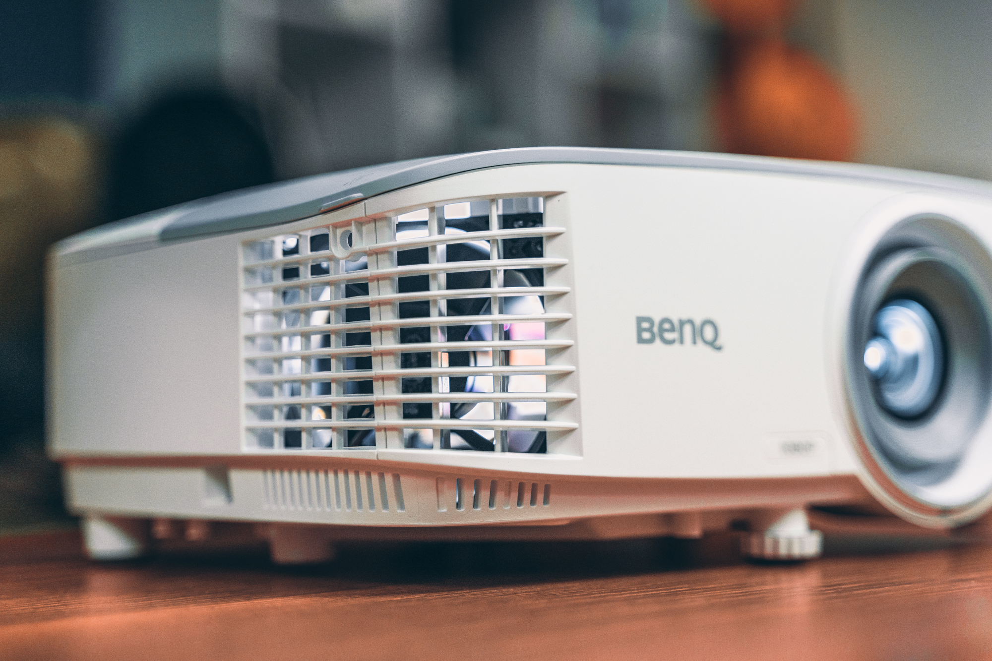 明基i707投影如何调整最佳,明基i750投影缺点