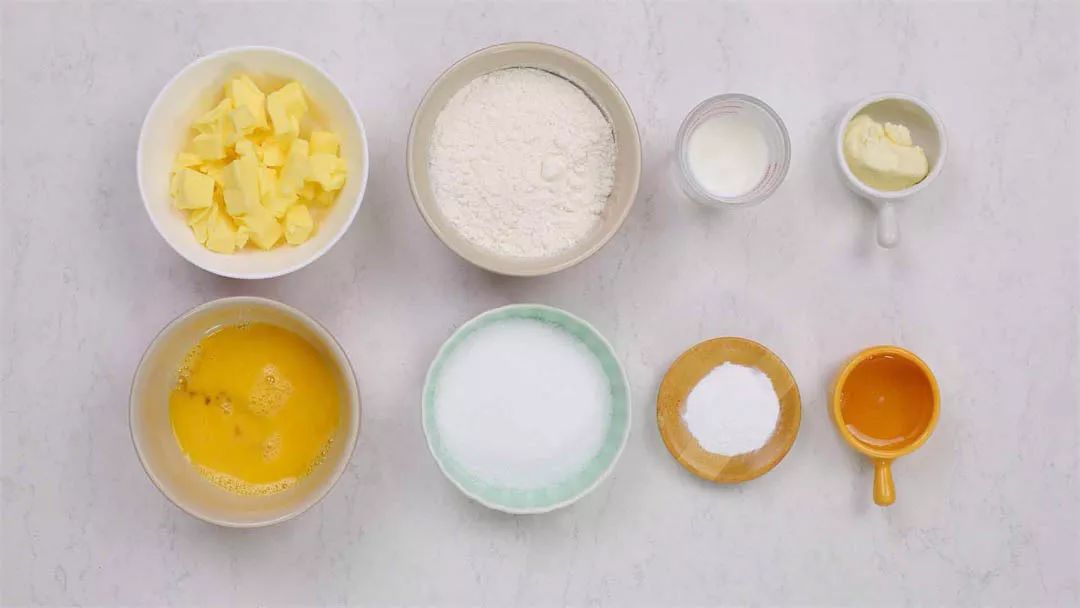 鐜涘痉鐞冲皬璐濆３铔嬬硶,灏忚礉澹崇帥寰风惓缇庨