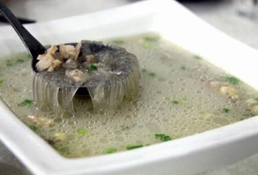 鸡汤太油腻喝了难受,鸡汤太油的话怎么办