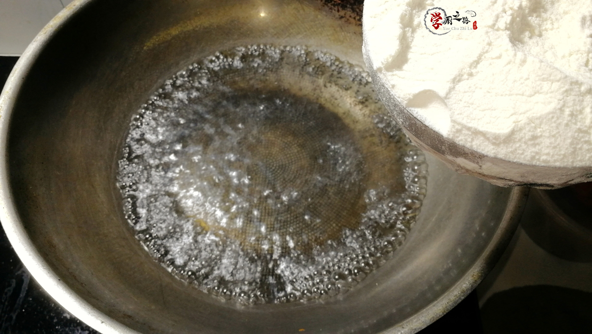 炸糖糕很粘锅怎么回事,炸糖糕漏糖