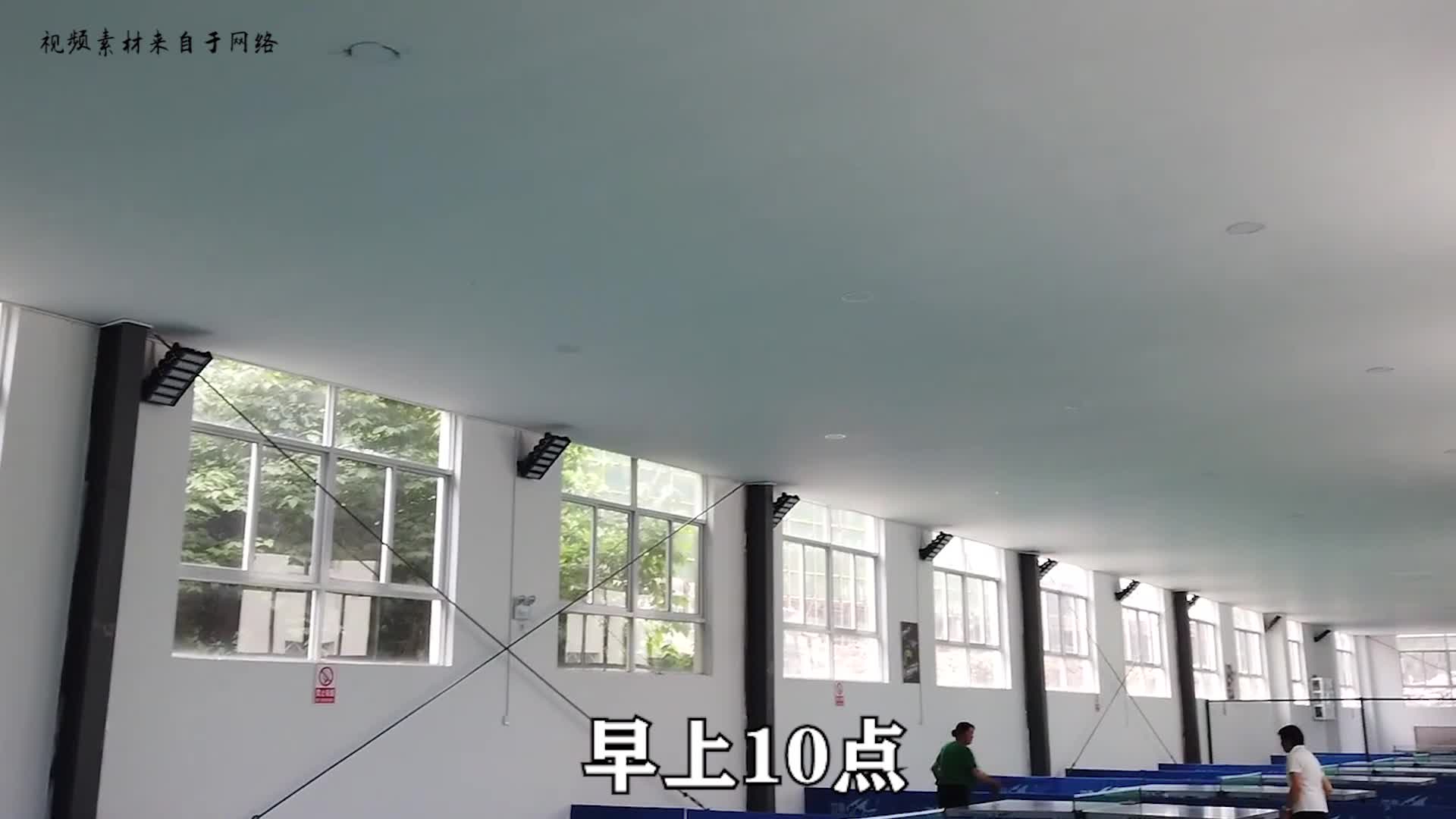 赛场上乒乓成绩倒数第一，连球都发不过去，却赢得了中国人的掌声