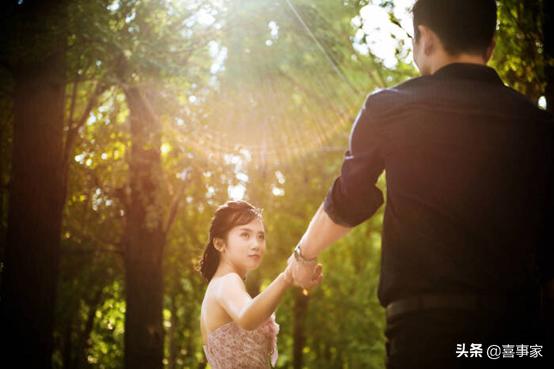 不一样的花式情侣照pose,教你情侣拍照怎么低调秀恩爱