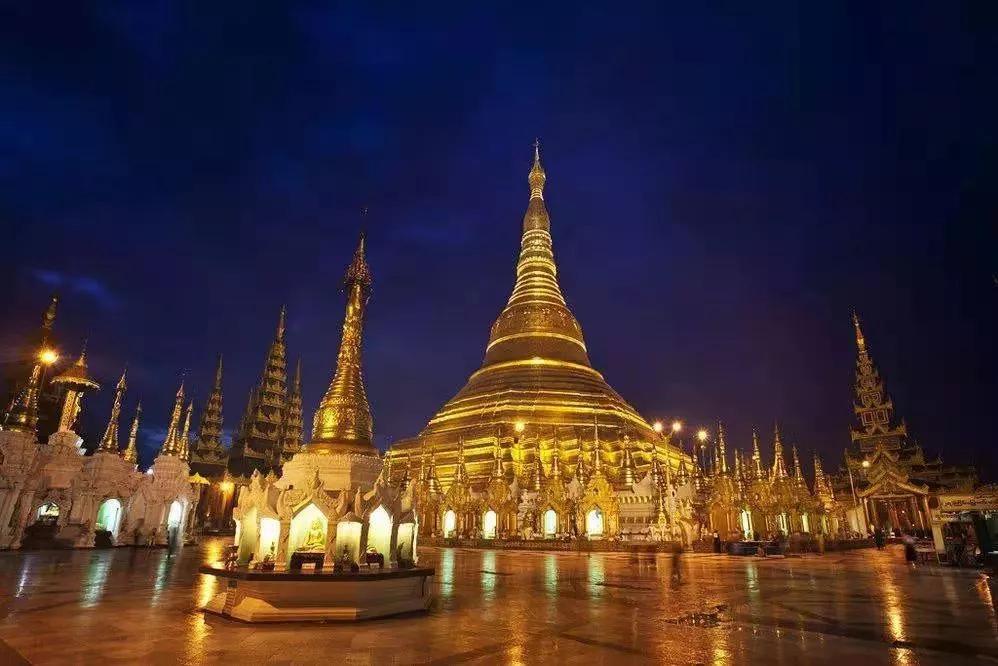 和田玉烟袋锅多少钱,和田玉清代烟锅的价格