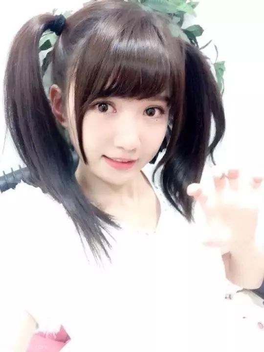 丸子头不好看视频展示,丸子头真的绝了蓬松又可爱