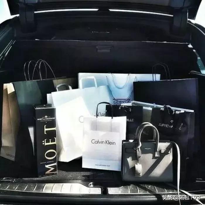 知名网红假包,网红卖假名牌