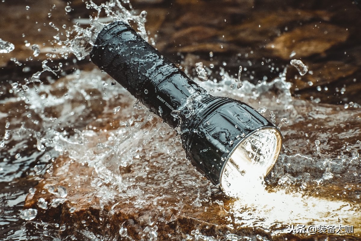 防身手电筒远射5000米,防身远射强光手电