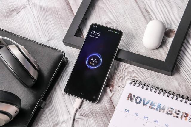 夏天来了你们的手机发热严重吗,iqoo手机如何快速降温