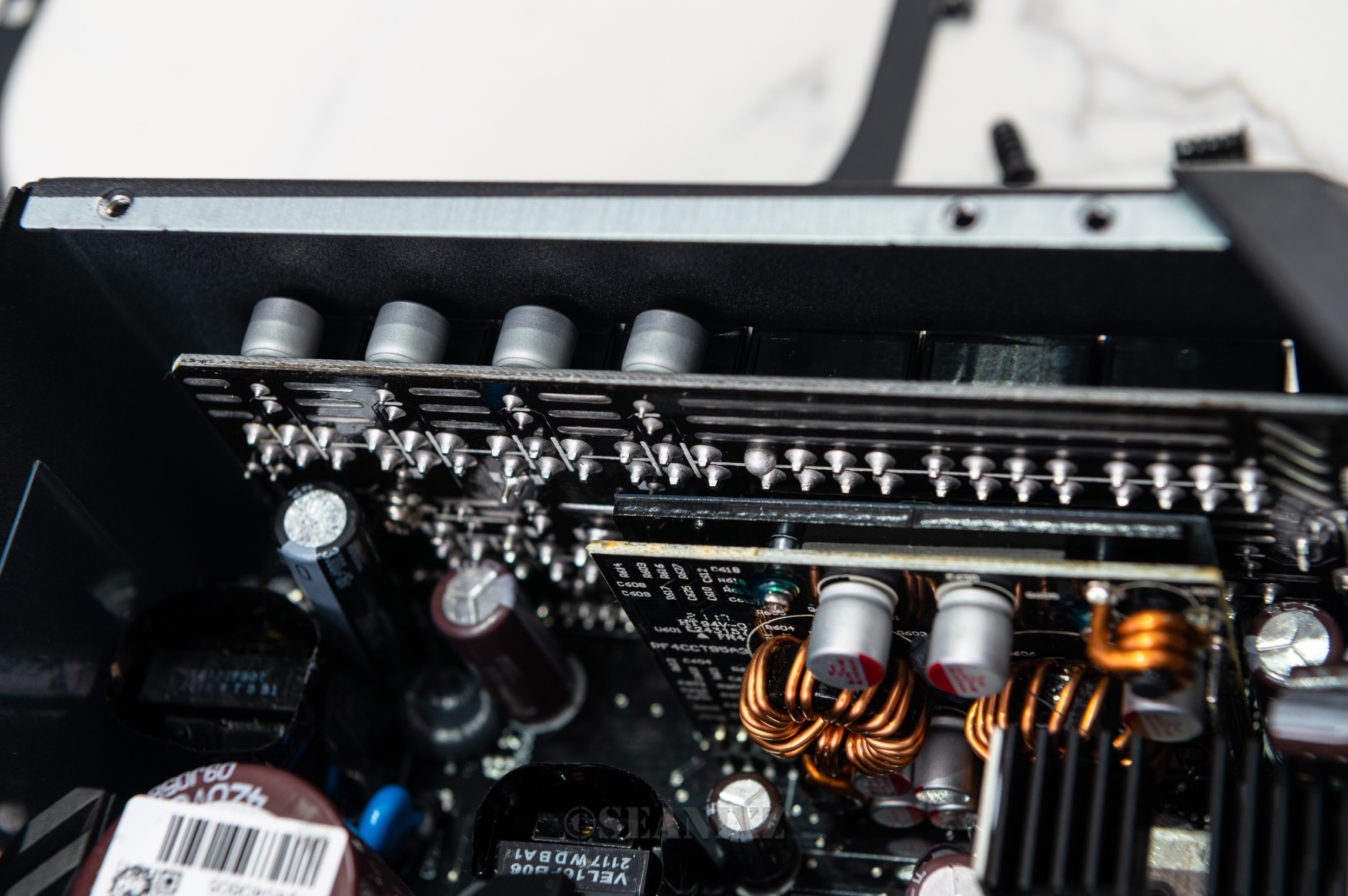 rog雷神850w电源一代,rogthor雷神1600t