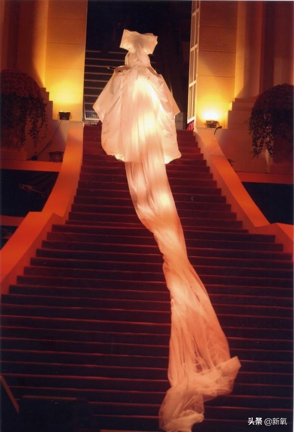 香港梅艳芳的一生,梅艳芳致敬香港儿女