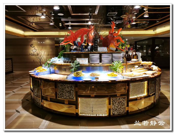 郑州小吃美食一条街附近酒店,郑州住宿附近有美食