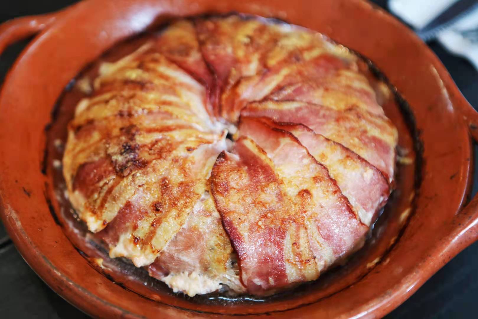 澳门吃葡国菜的地方,澳门美食一条街和葡国菜