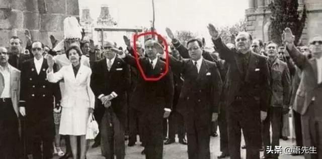 霍金年轻时照片有多帅,霍金21岁时的照片