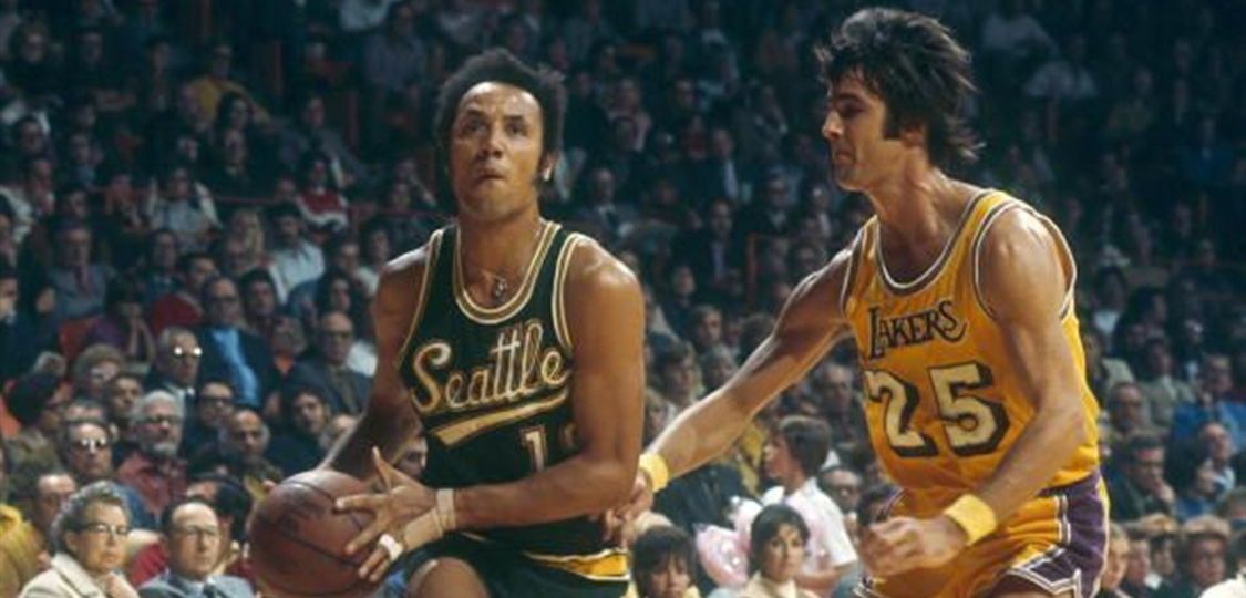 nba总决赛传奇拉里伯德,拉里伯德巅峰时期三分大赛