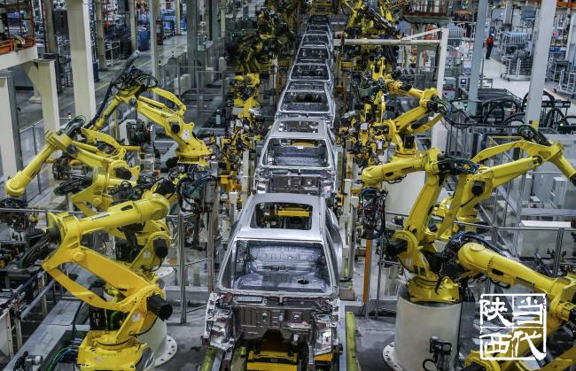 吉利为什么买戴姆勒,为什么吉利喜欢跑车