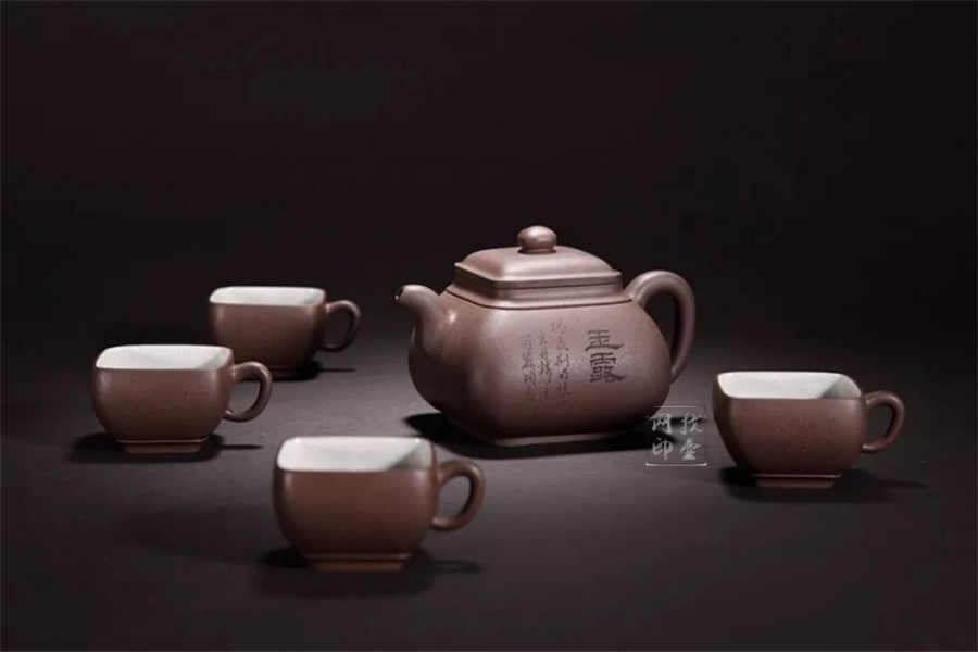 紫砂壶方壶为什么比圆壶贵很多,紫砂壶方壶比圆壶贵吗