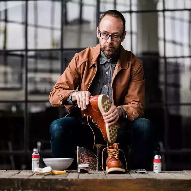 怎么才能让鞋子干燥不臭,如何使鞋子保持干燥