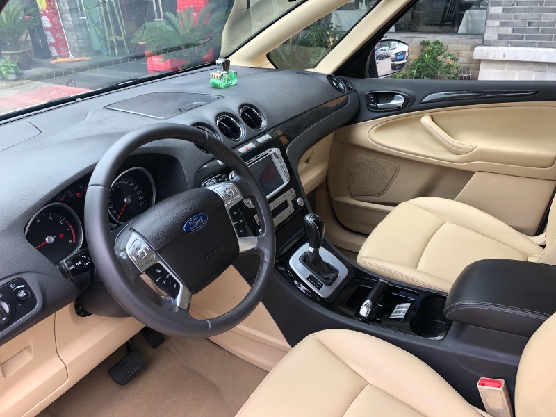 福特商务车麦柯斯,福特风之星7座商务车