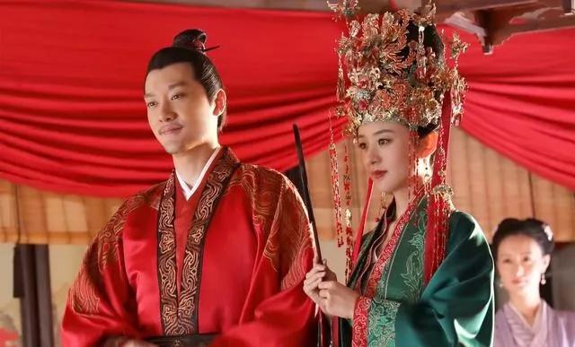 大学毕业异地恋工作怎么办,大学毕业异地恋分手概率