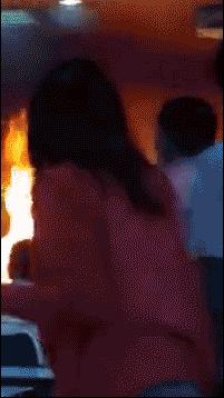 虽然她是在鄙视，不过我突然有了个大胆的想法