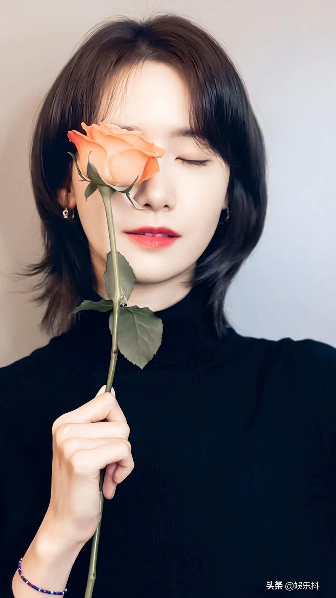 林允儿和李智恩谁出道早,金智妮权志龙李知恩