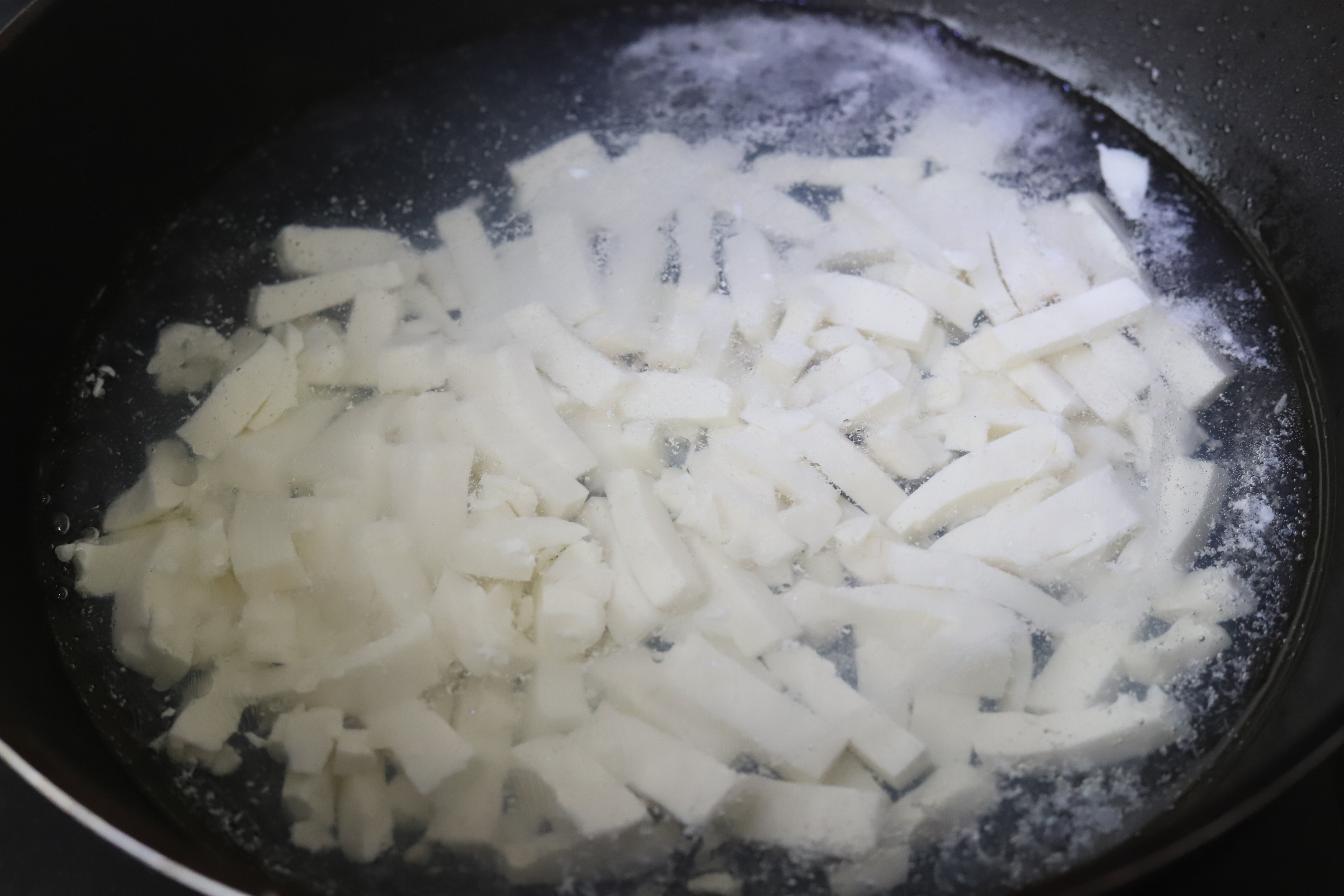 四五月的槐花正香吗,五月的槐花特别香