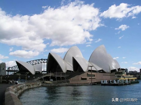 日本3年签证护照过期了怎么办,护照过期补要带什么证件