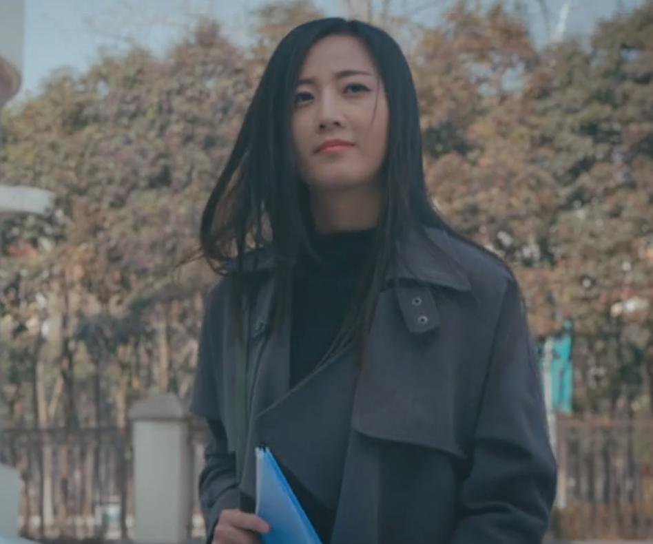 《豪门试爱之假戏真做》：小小跑龙套逆时营救白富美