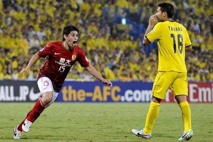 塔利斯卡极限扑救,塔利斯卡过人还是盘带