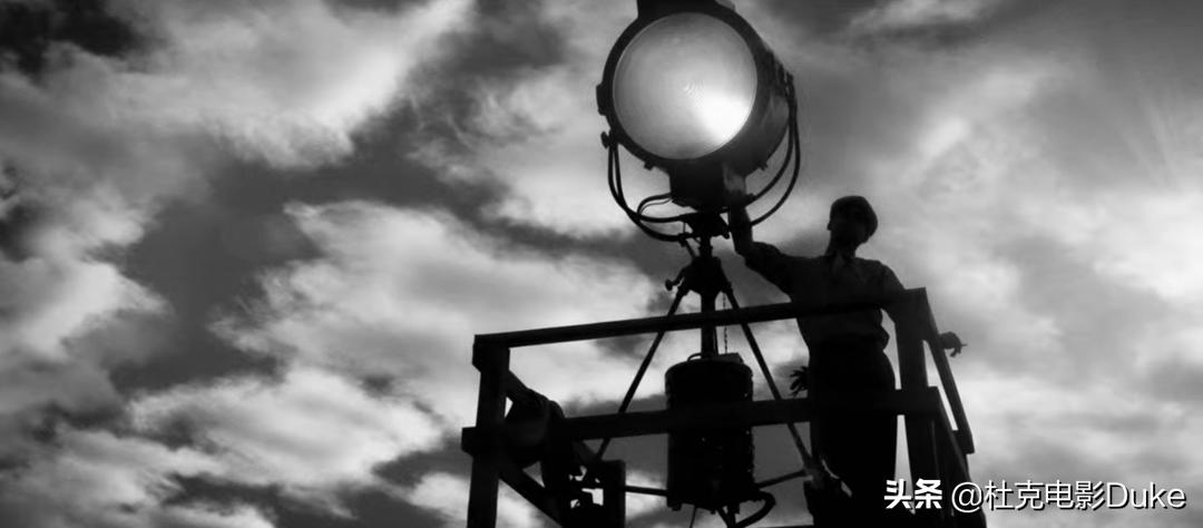 双面「芬奇」，双面「曼克」，暌违六年，预定奥斯卡？