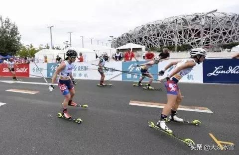 轮滑滑冰视频大全,滑轮滑和滑冰一样吗