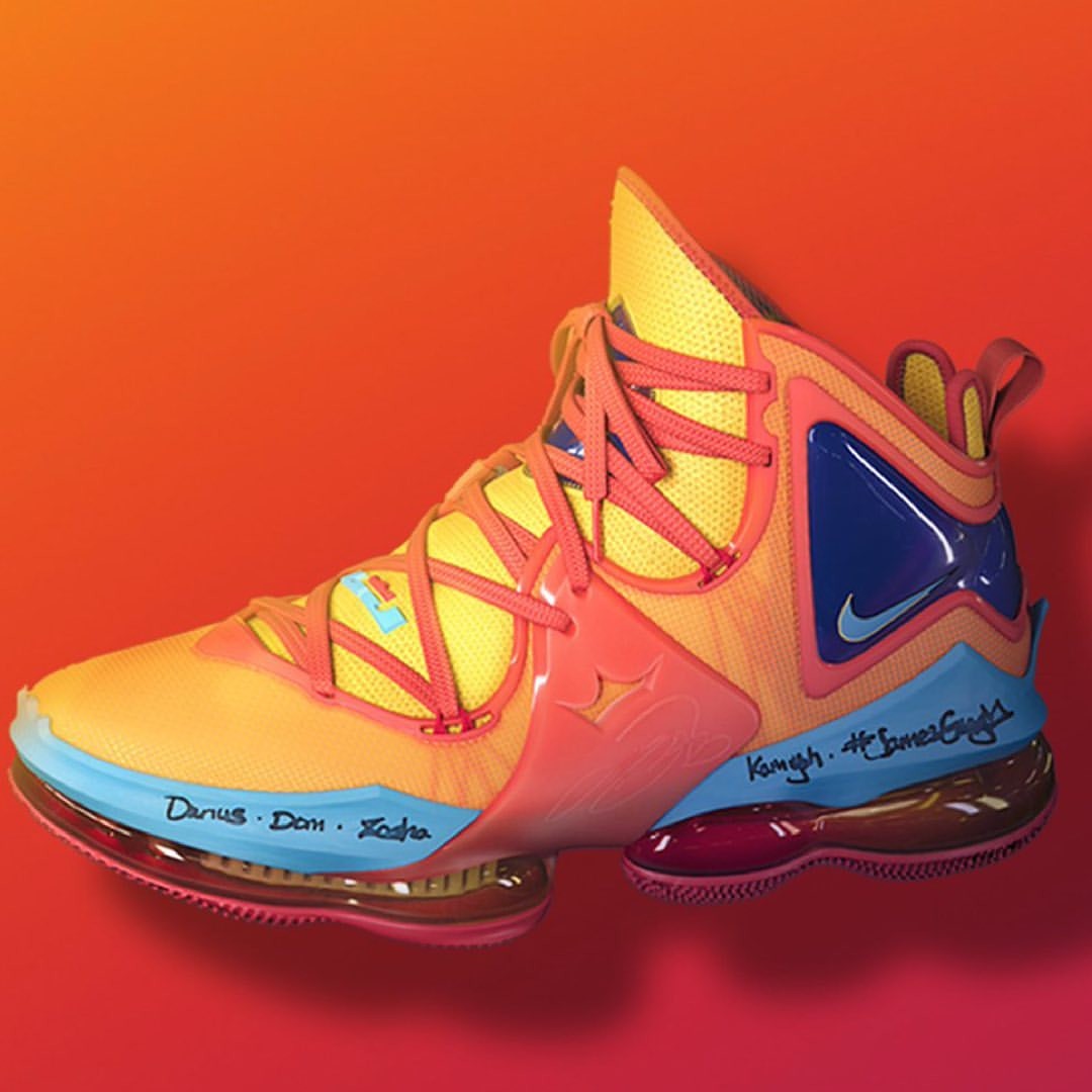 LBJ19、KT7全面升级！今年实战王者究竟会是谁？