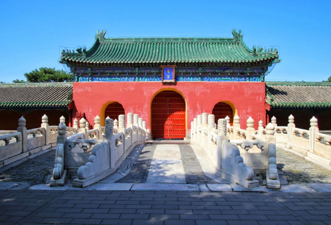 故宫大小相当于多少个足球场,天坛比颐和园大多少